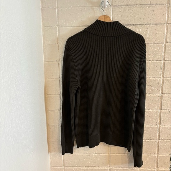 Vince men’s wool 1/4 zip up sweater in green - Picture 5 of 6